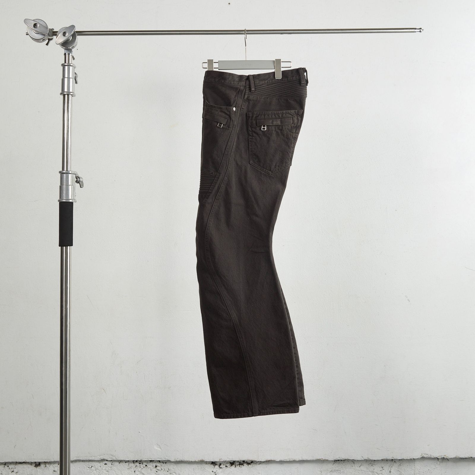 【残りわずか】3D Twisted Moto Jeans
