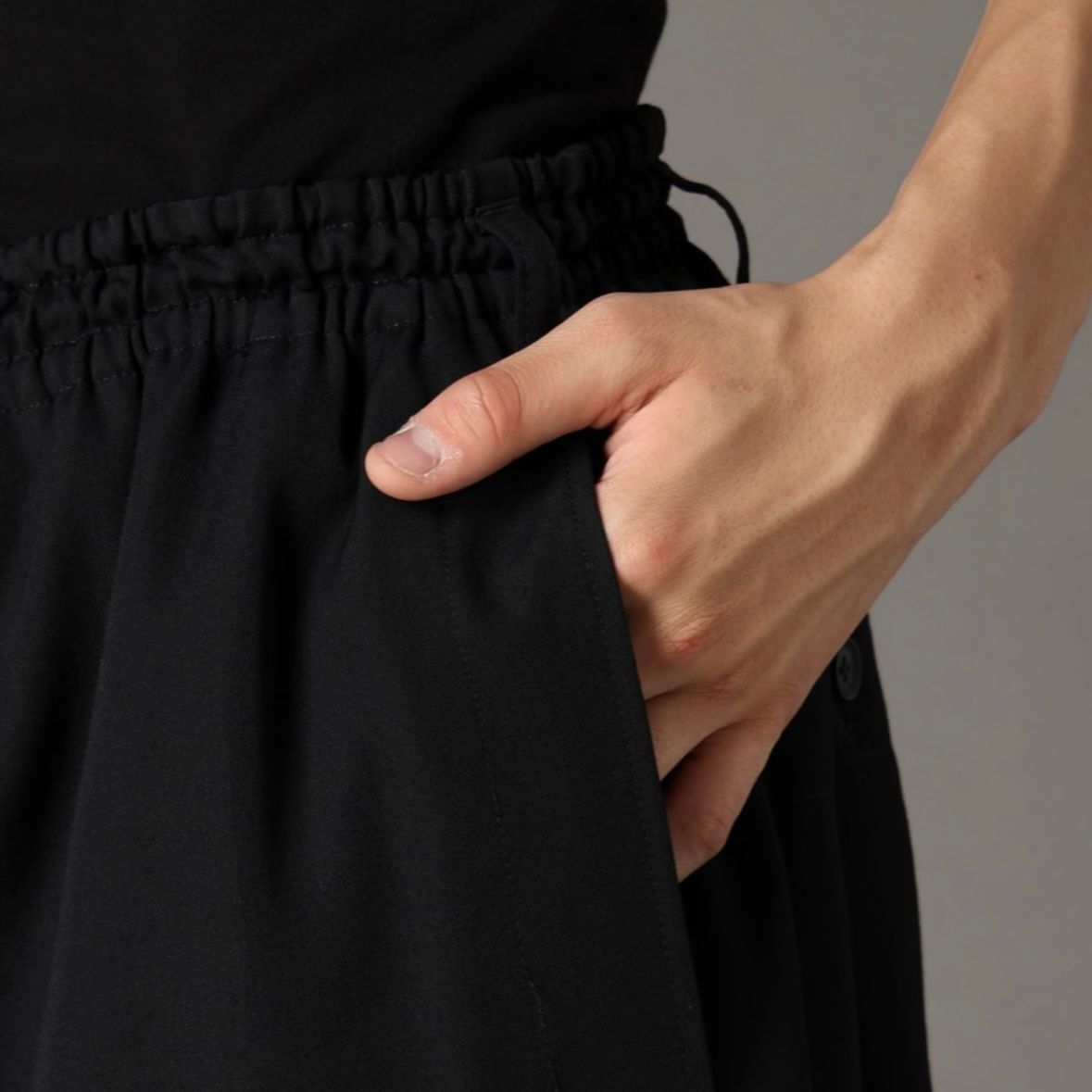 【残り一点】アイレットサルエルパンツ