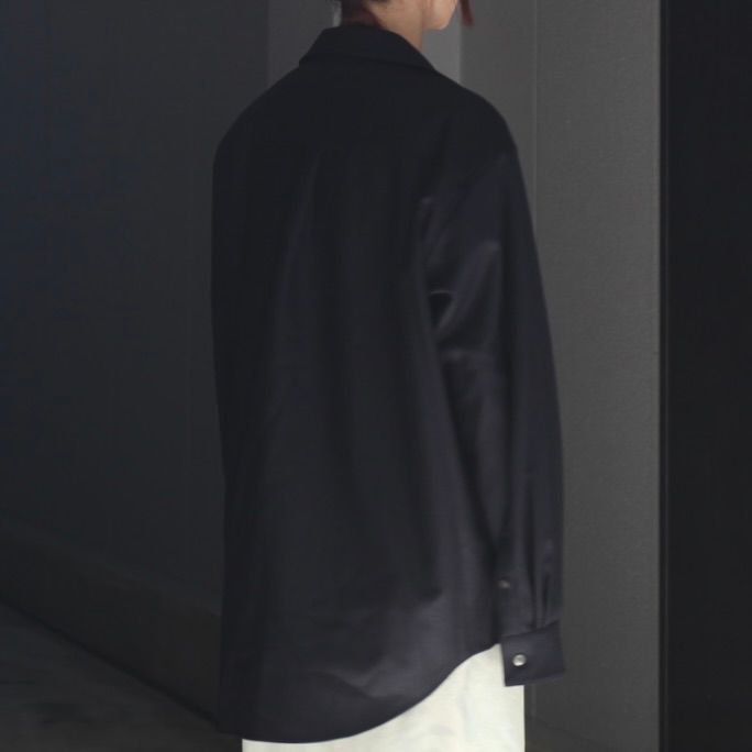 【残りわずか】Wool Flannel Oversized Skipper Shirt