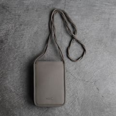 【残り一点】ウォレットバッグ_Wide(TAUPE)