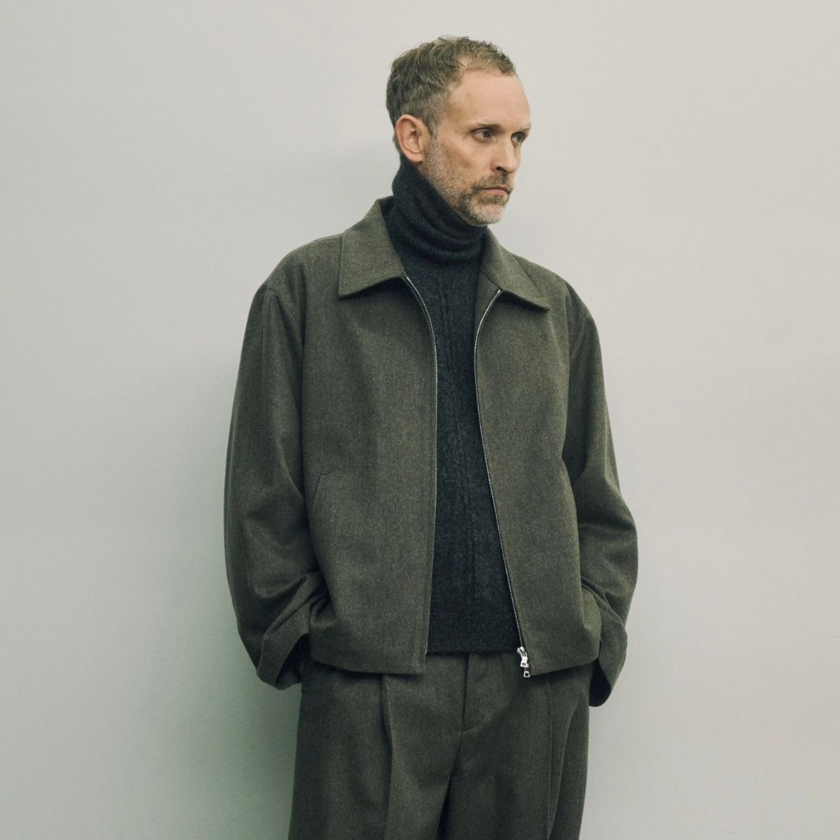 【残り一点】Wool Doeskin Zip Short Jacket