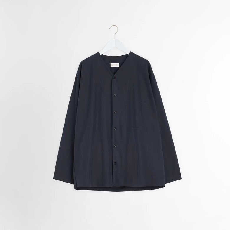 【関税込み】LEMAIRE ネイビー Vネック 長袖Tシャツ LEMAIRE - 【残り一点】V Neck Shirt | ACRMTSM ONLINE STORE