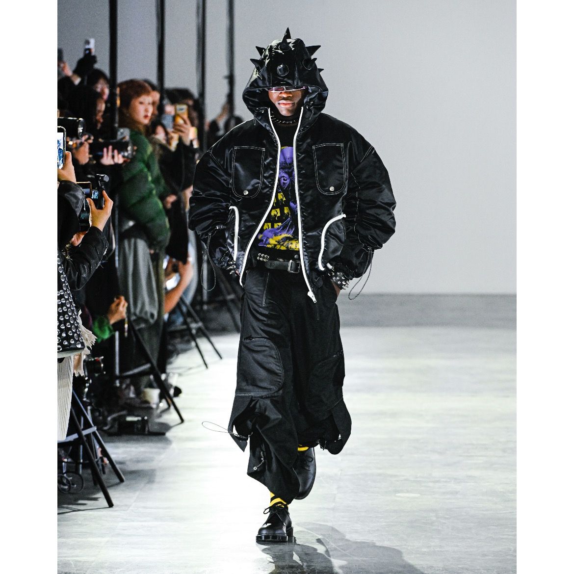 【残り一点】Spiky Hoodie Jacket