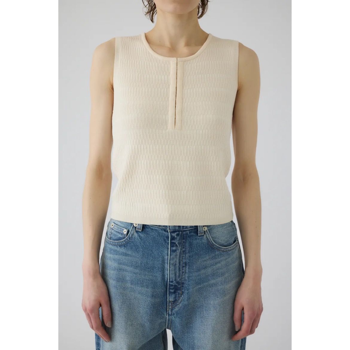 【残り一点】Round Neck Hook Tank