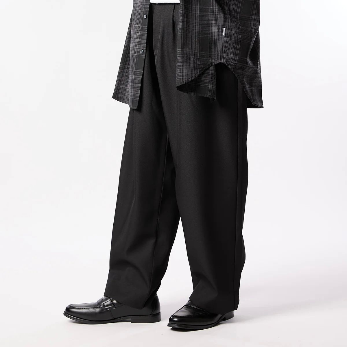 【残り一点】3Tuck Easy Trousers