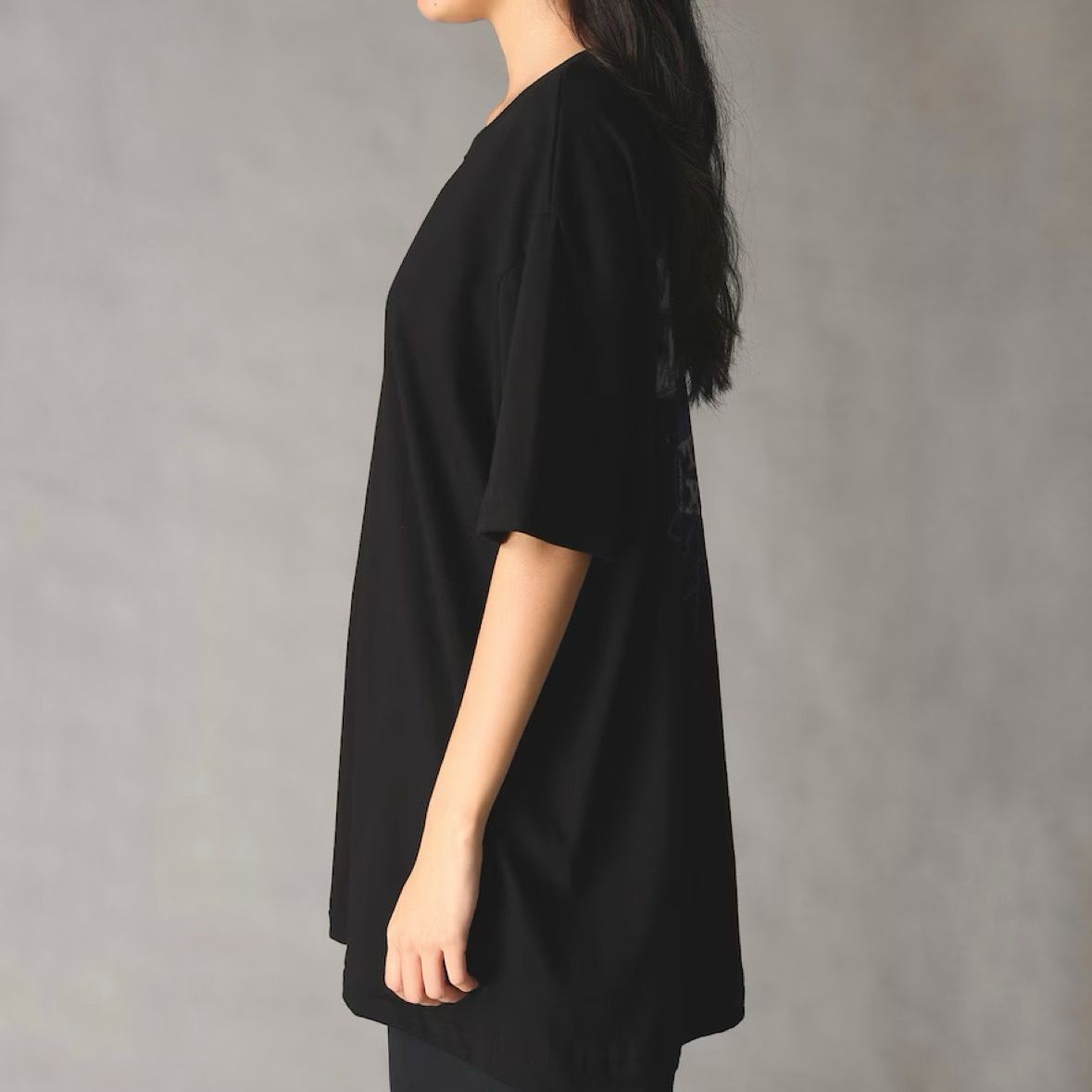 【残り一点】メッセージグラフィックカットソー