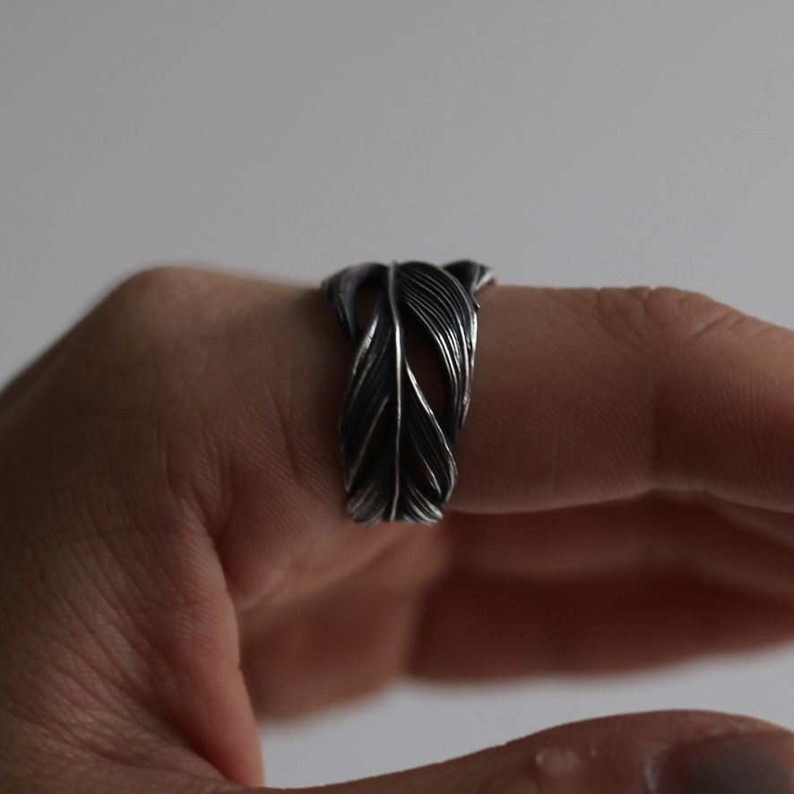 【お取り寄せ注文可能】OWL Feather Ring(SILVER)