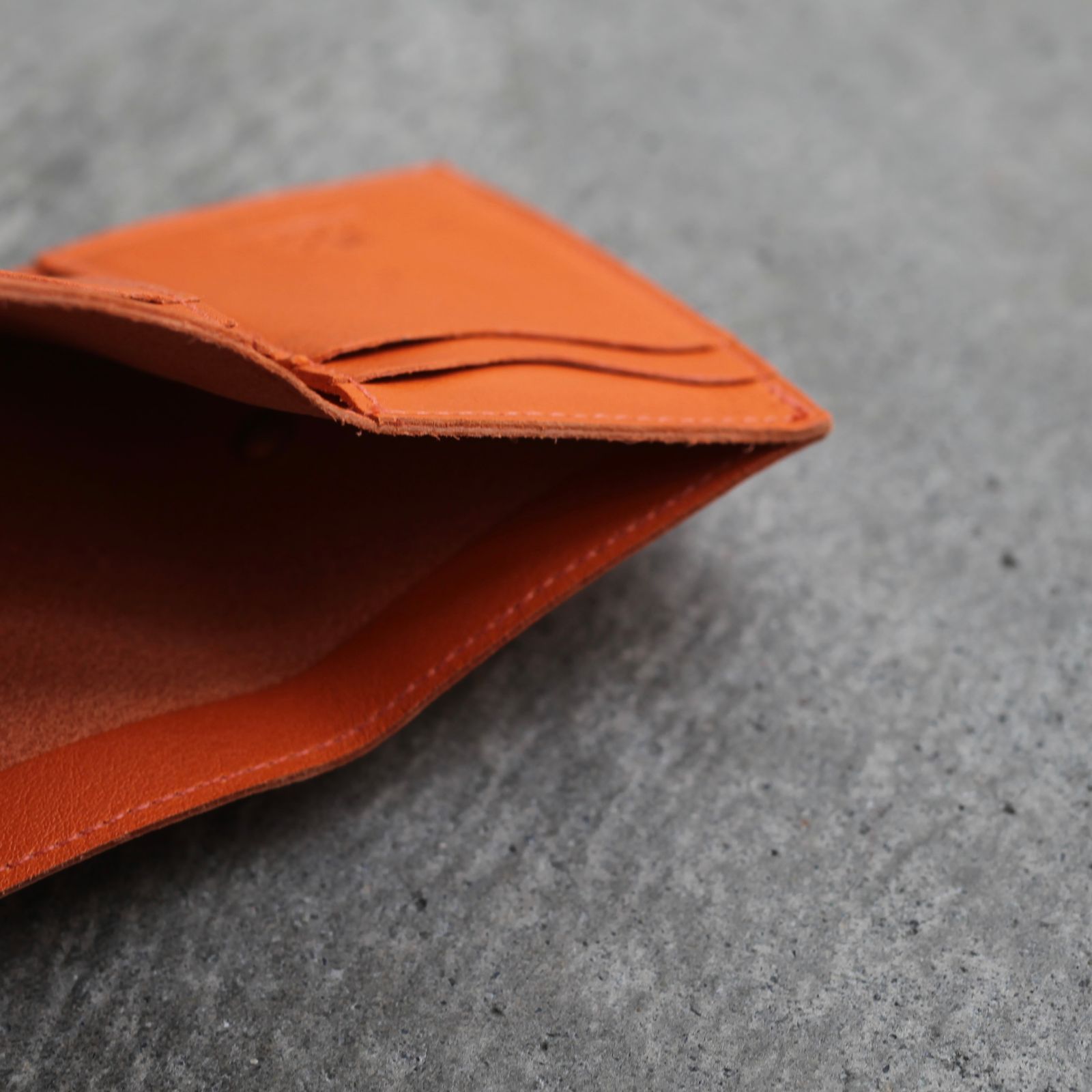 【残り一点】トリフォルドウォレット