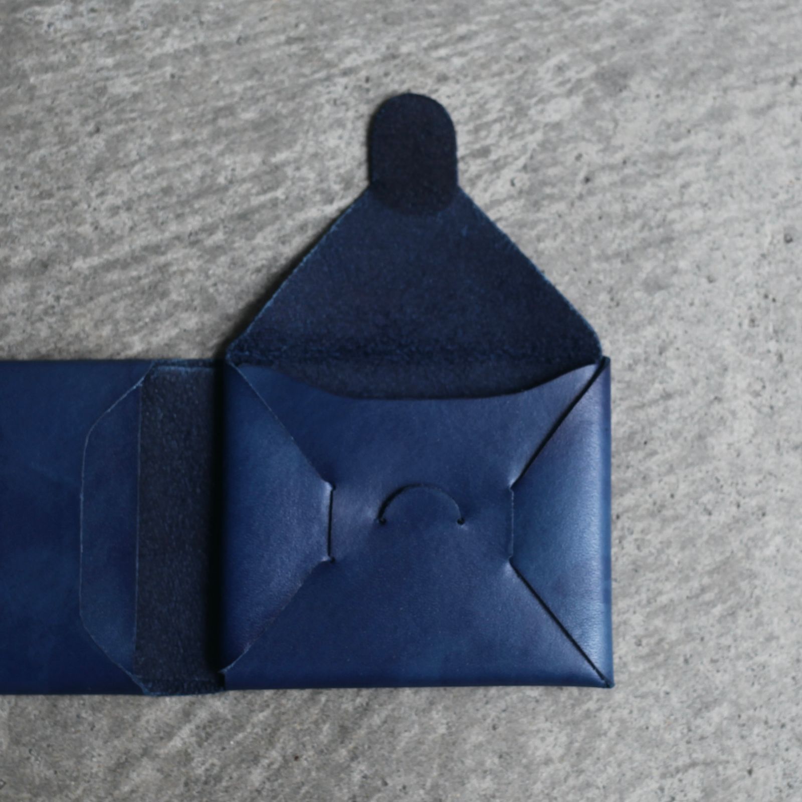 【残り一点】Seamless Short Wallet