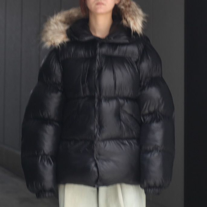 【残り一点】Duemila Puffer