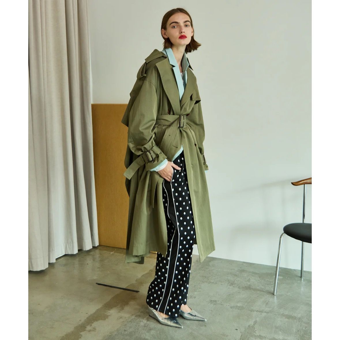 【残り一点】ドレープスカーフロングスカーフトレンチコート