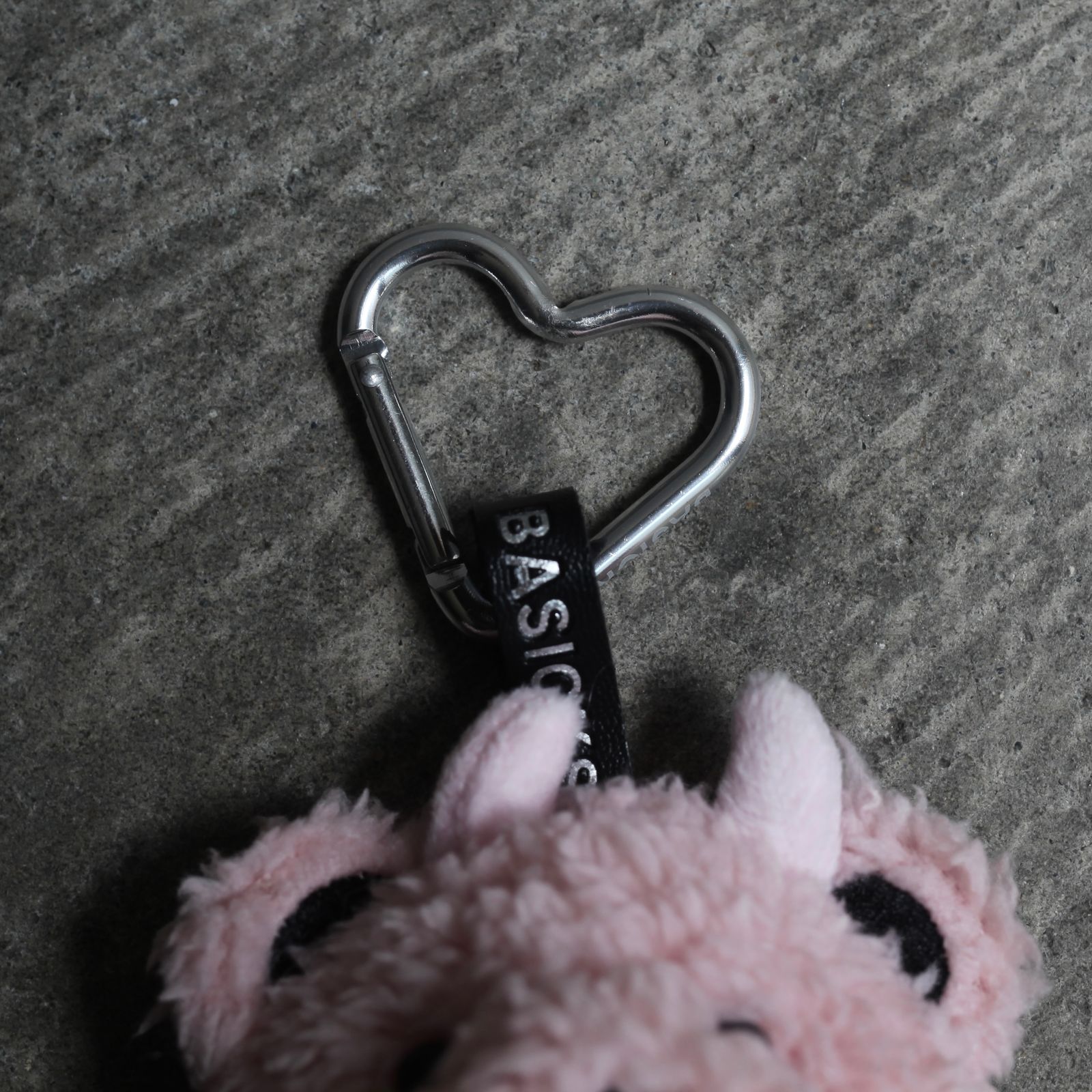 【残り一点】"A KUMA" Charm