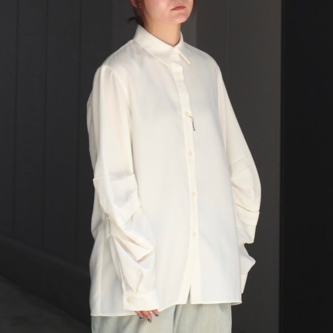 【残り一点】Tuck Volume SH