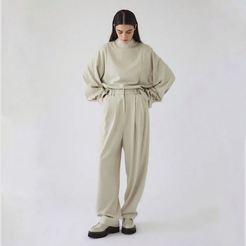 【残り一点】Dobby Stripe W Tuck PT