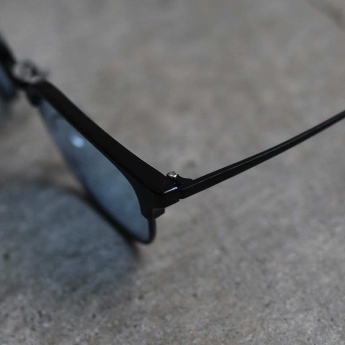 【残りわずか】MX Sunglass(BLUE)
