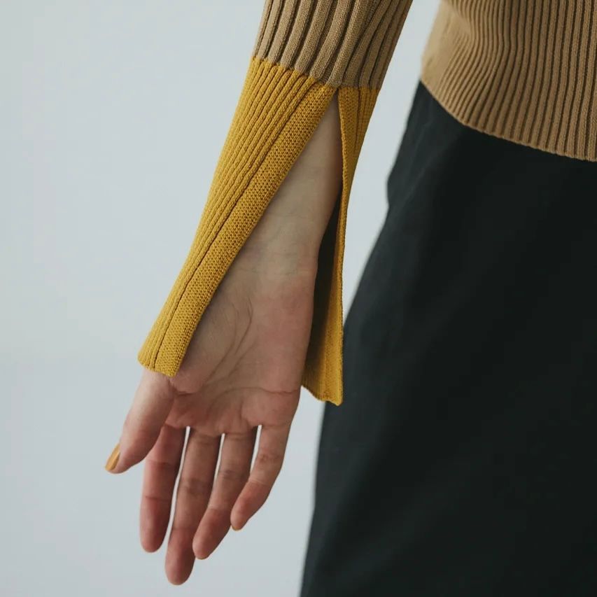 【残り一点】Henley Neck Knit Tops