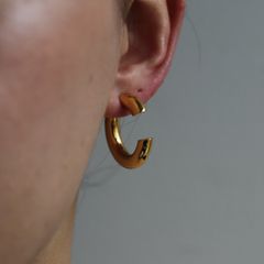 【残り一点】Closer Apart Hoop 2.5cm(GOLD)