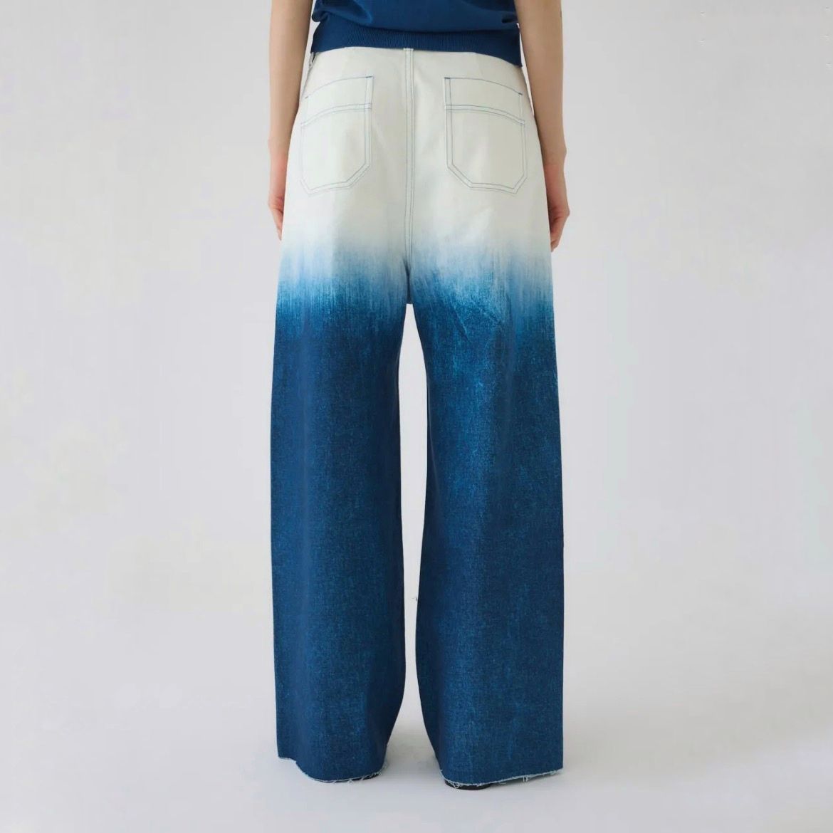 【残りわずか】Gradation Denim PT
