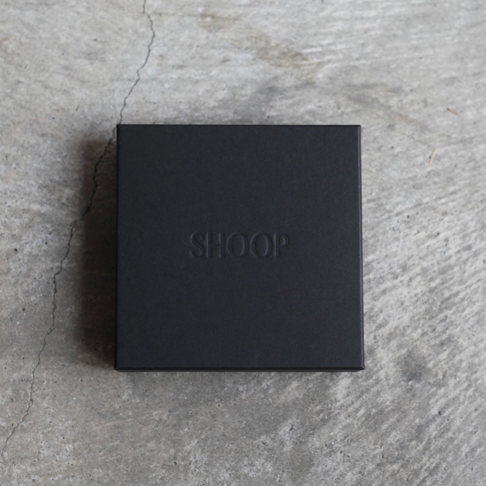 【残りわずか】Black Liliy Keyring