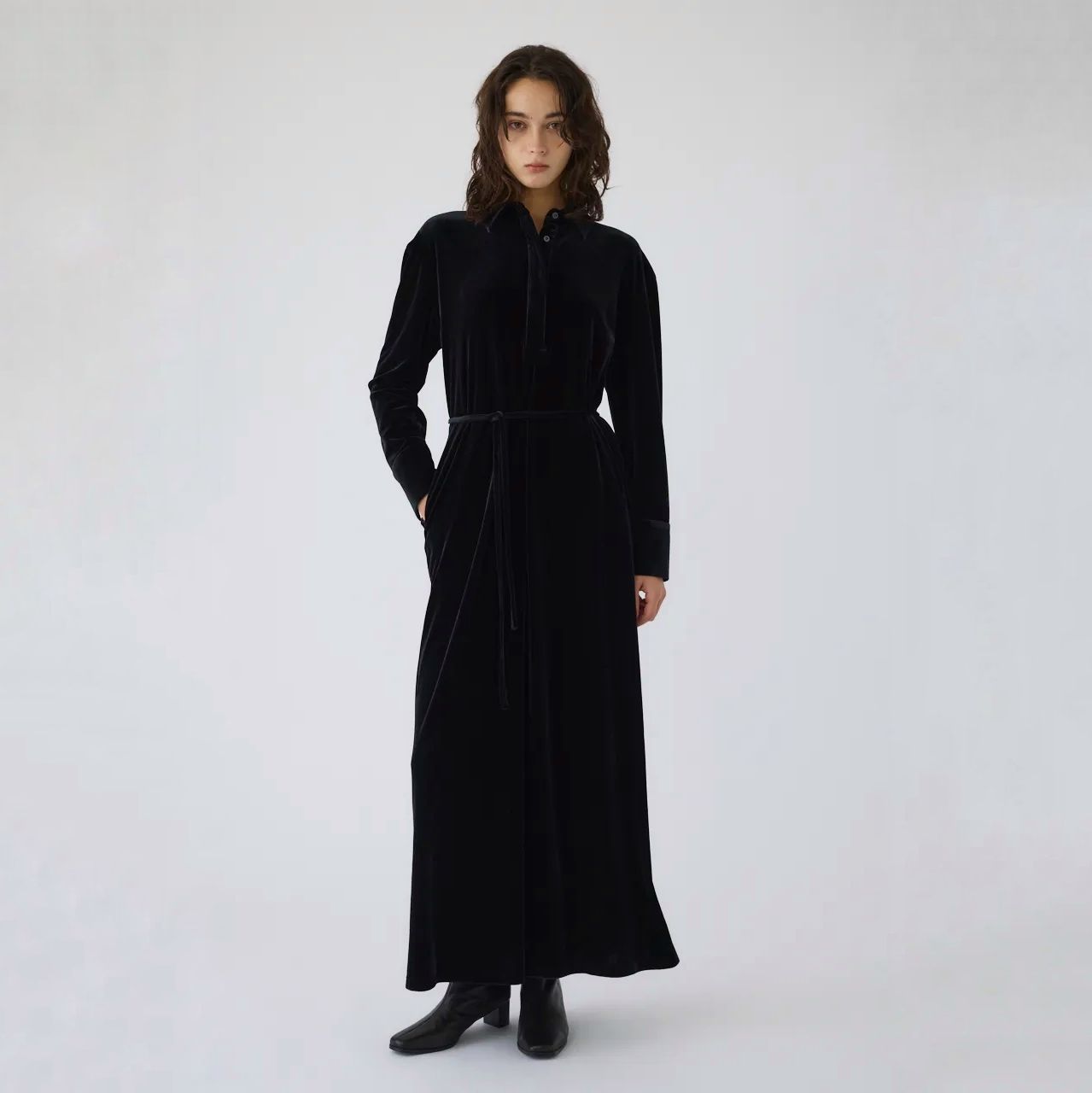 【残り一点】Velour Shirt Dress