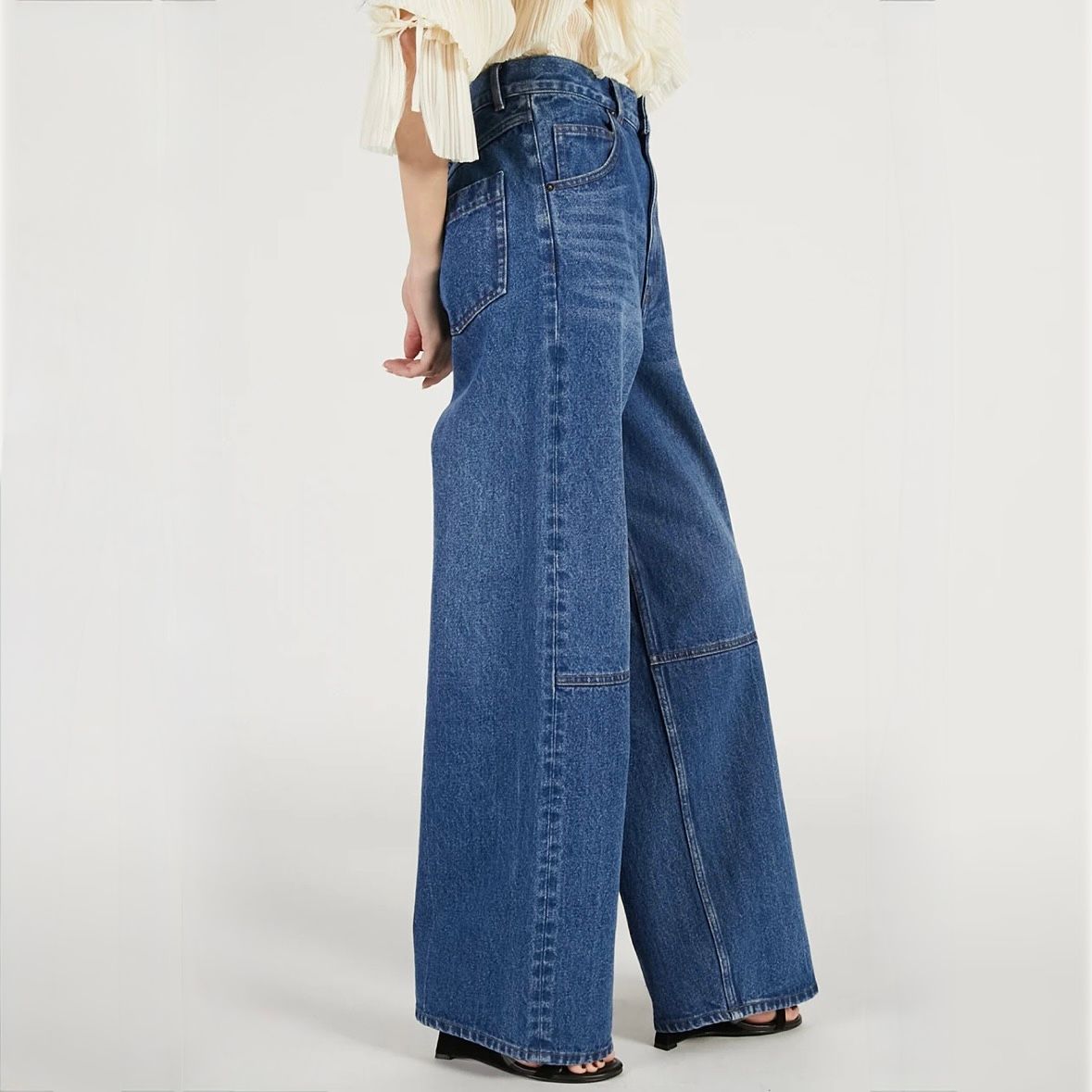 【残り一点】ストレートデニムパンツ