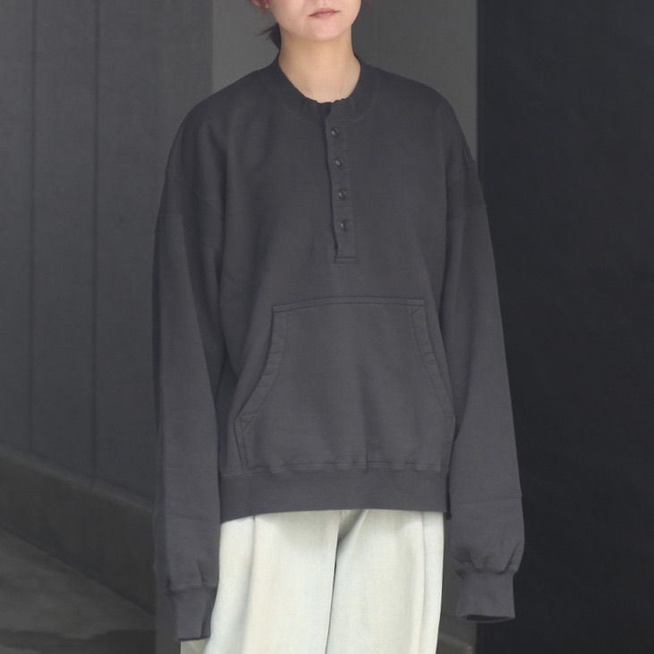 【残り一点】Henley Neck Sweat Shirt