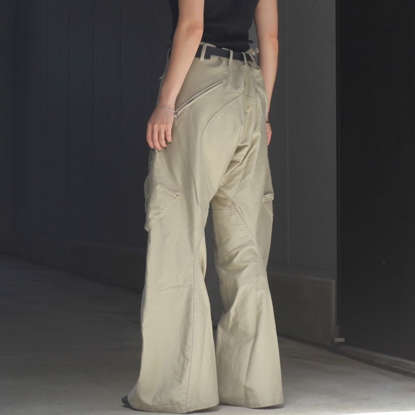 【残り一点】3D Twisted Parachute Cargo Pants