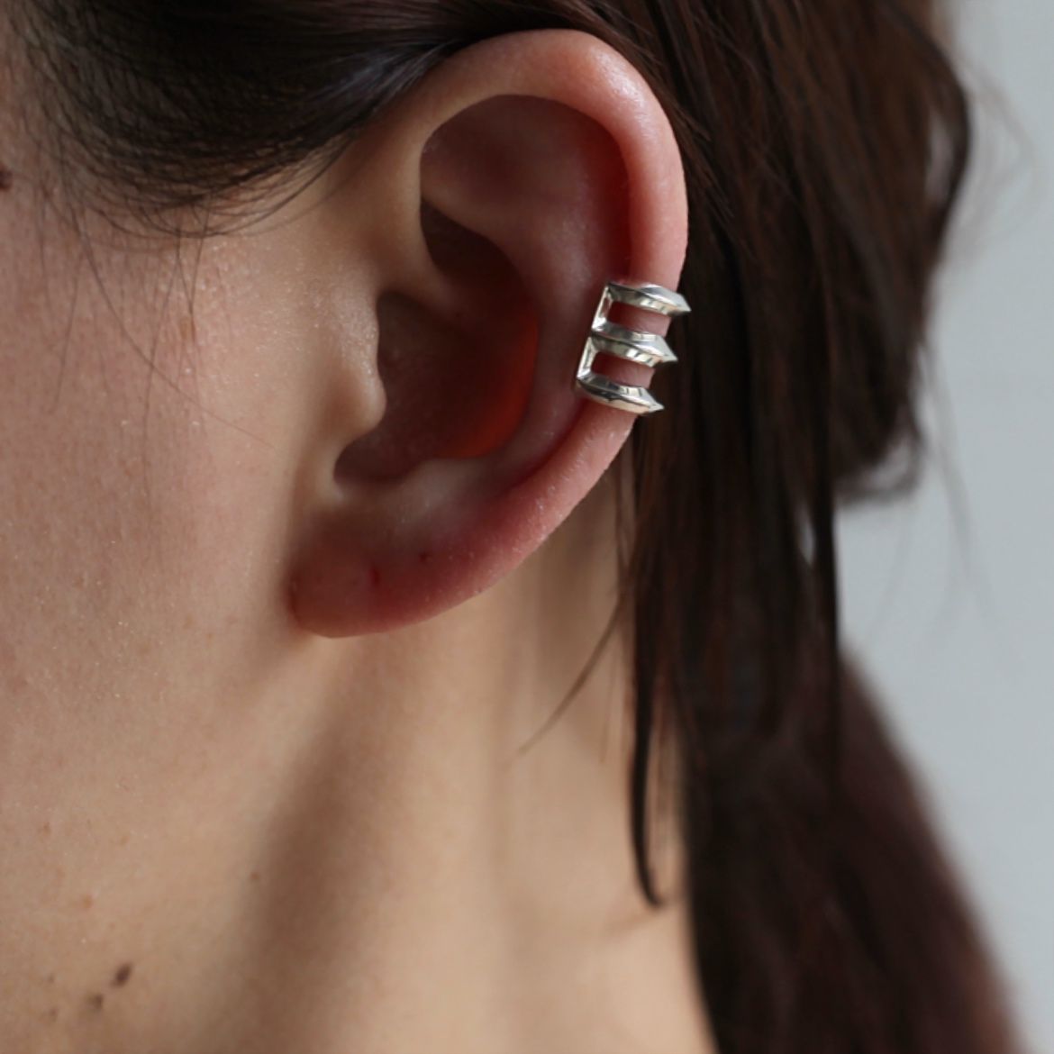 【残り一点】Minimal Triple Ear Cuff(WHITE_片耳用)