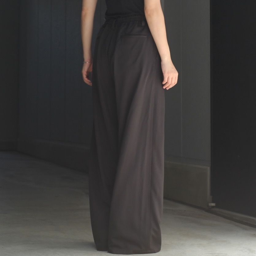 【新品未使用】YOKE☆スラックス☆ YOKE | ヨーク | スラックス