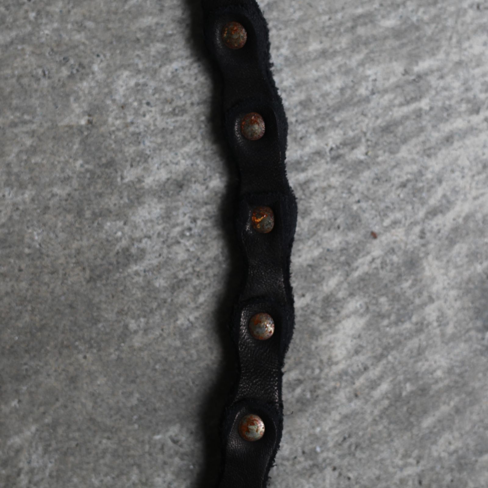【残り一点】Rivetted Leather Wallet Chain(FULL GRAIN HORSE LEATHER)