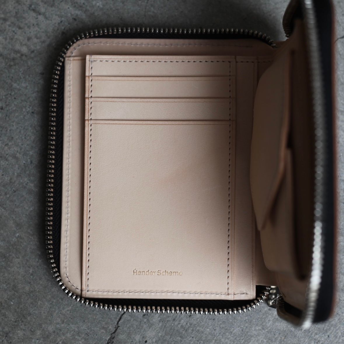 【次回入荷9月下旬予定】Fastened Wallet(BLACK)