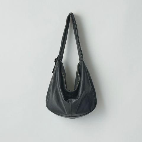 【再販売通知受付可能】Shirring Handle Leather Shoulder Bag