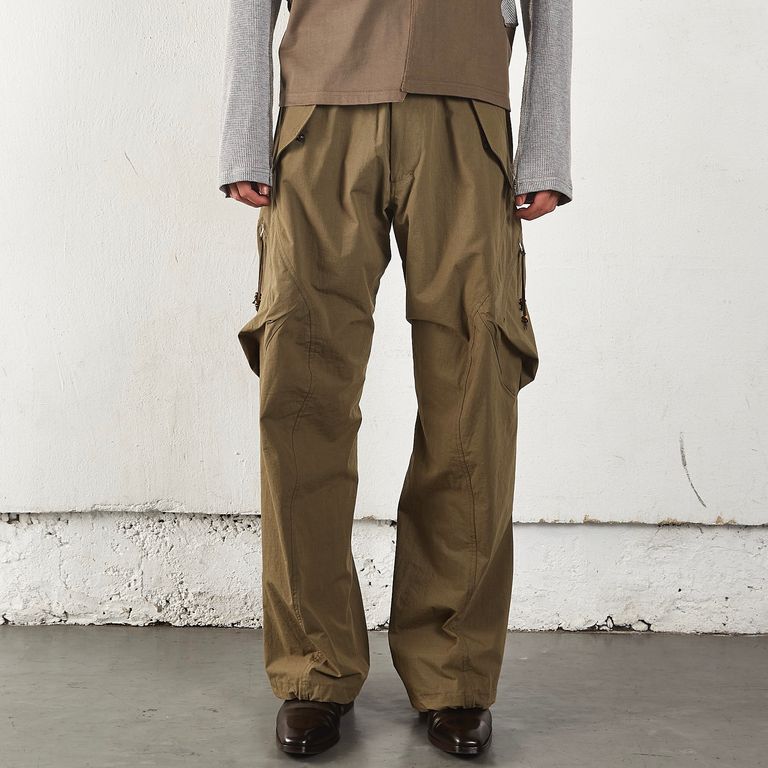 NVRFRGT - 【残りわずか】3D Twisted Cargo Pants | ACRMTSM ONLINE STORE
