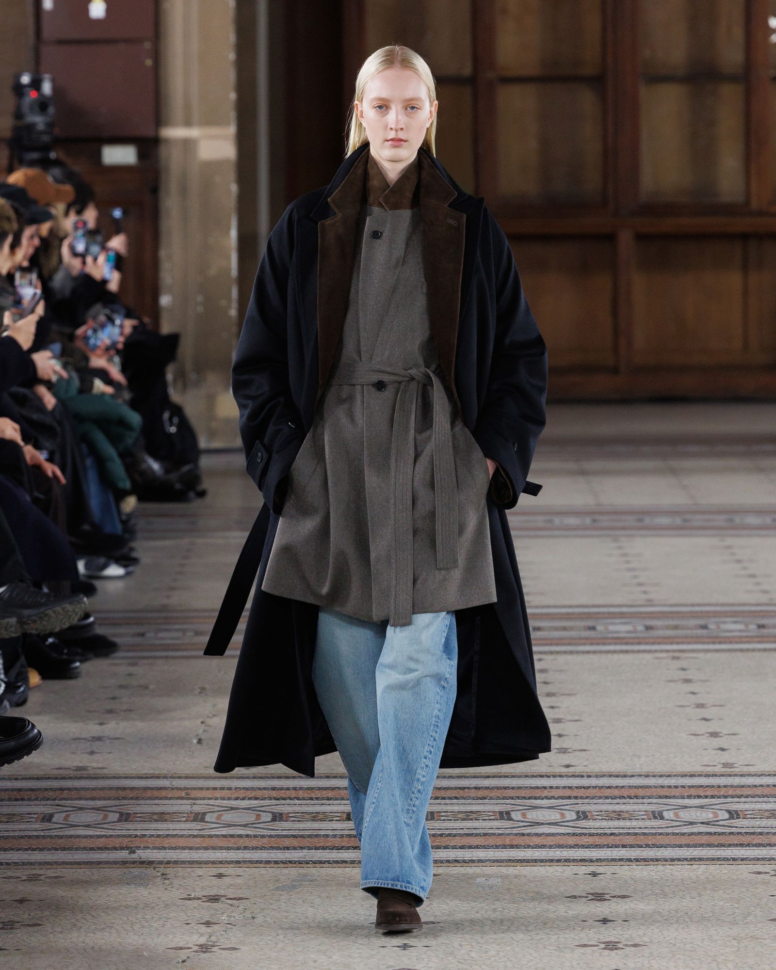 ssstein - 【残りわずか】Wool Cashmere Oversized Peak Lapel Chester