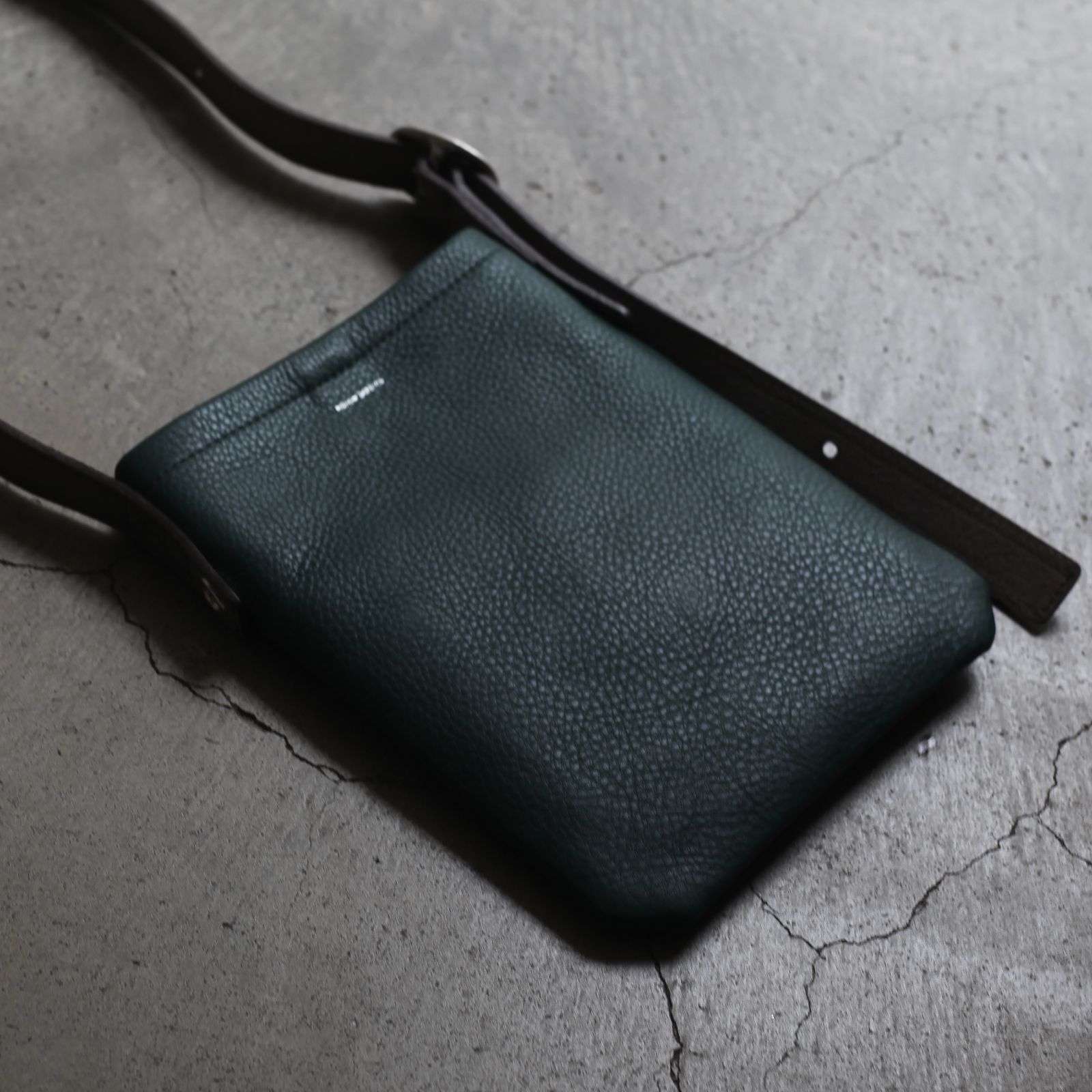 【再販売通知受付可能】One Side Belt Bag Small(GREEN)