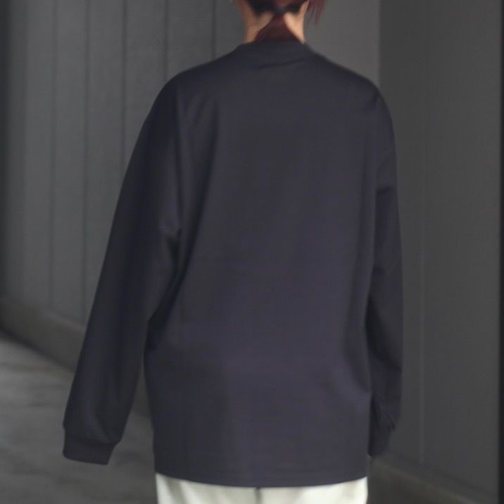 【残りわずか】Oversized Long Sleeve Pocket Tee