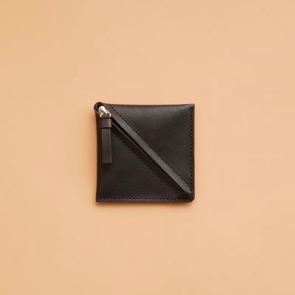 【残り一点】Slant Coin Case(CLASSIC LEATHER)