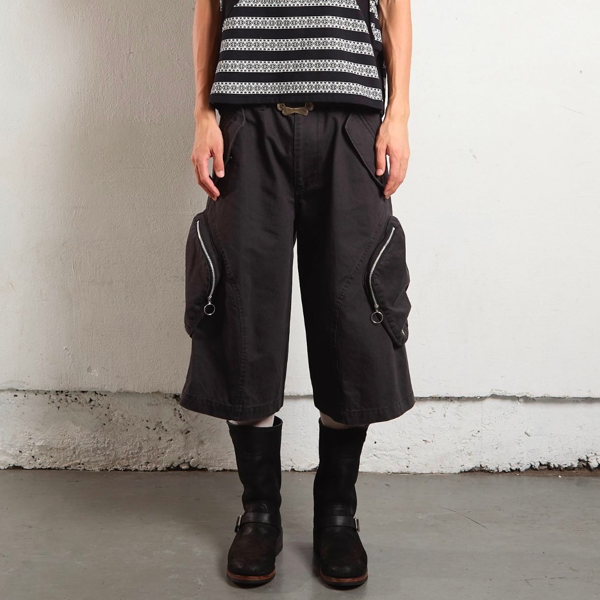 NVRFRGT - 【残りわずか】3D Twisted Cargo Shorts | ACRMTSM