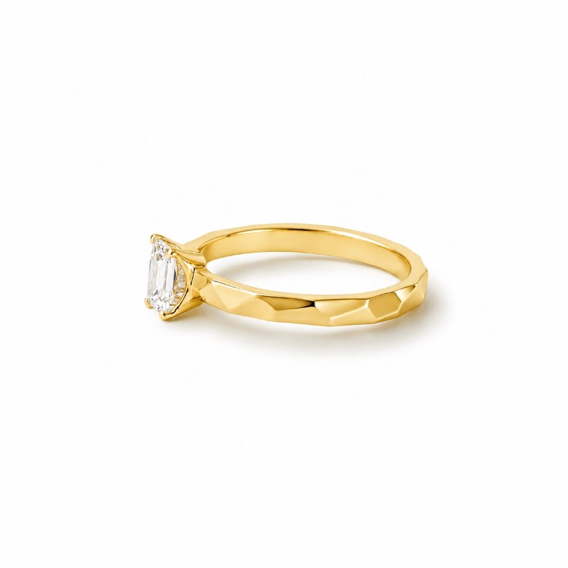 【お取り寄せ注文可能】Quon Square Ring(K18 YELLOW GOLD)