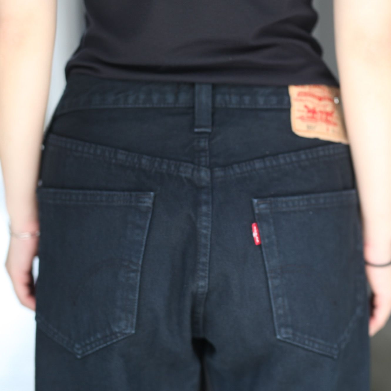 BLESS - 【残り一点】Over Jogging Jeans(S) | ACRMTSM ONLINE STORE