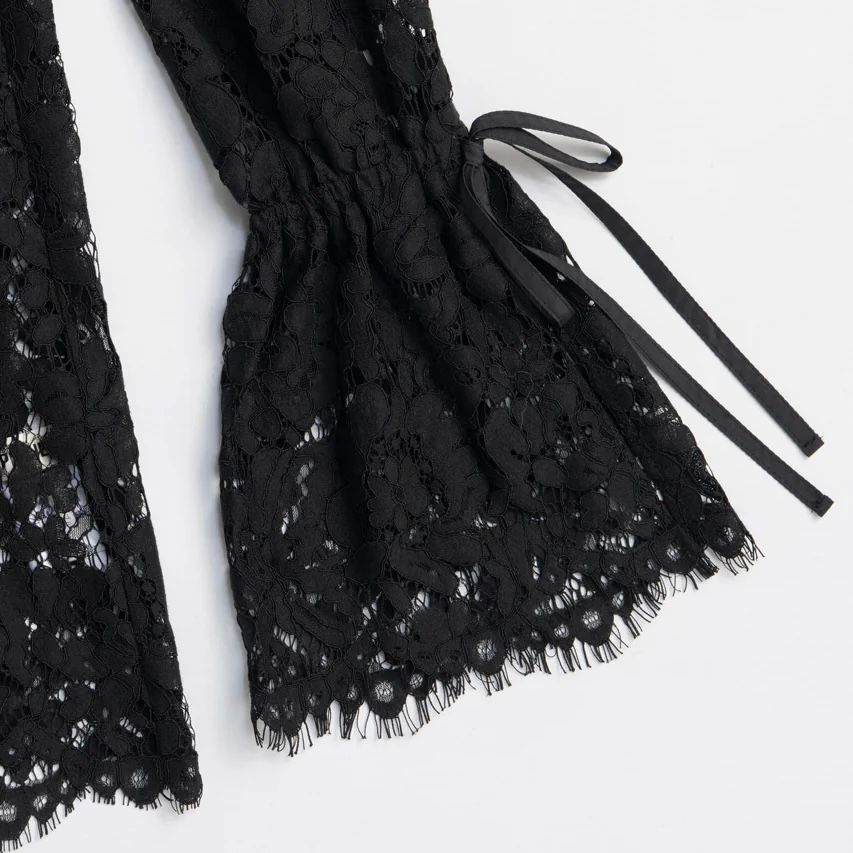 【残り一点】Scallop Lace Blouse