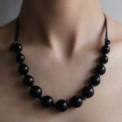 【残り一点】Gradation Ball Onyx Necklace