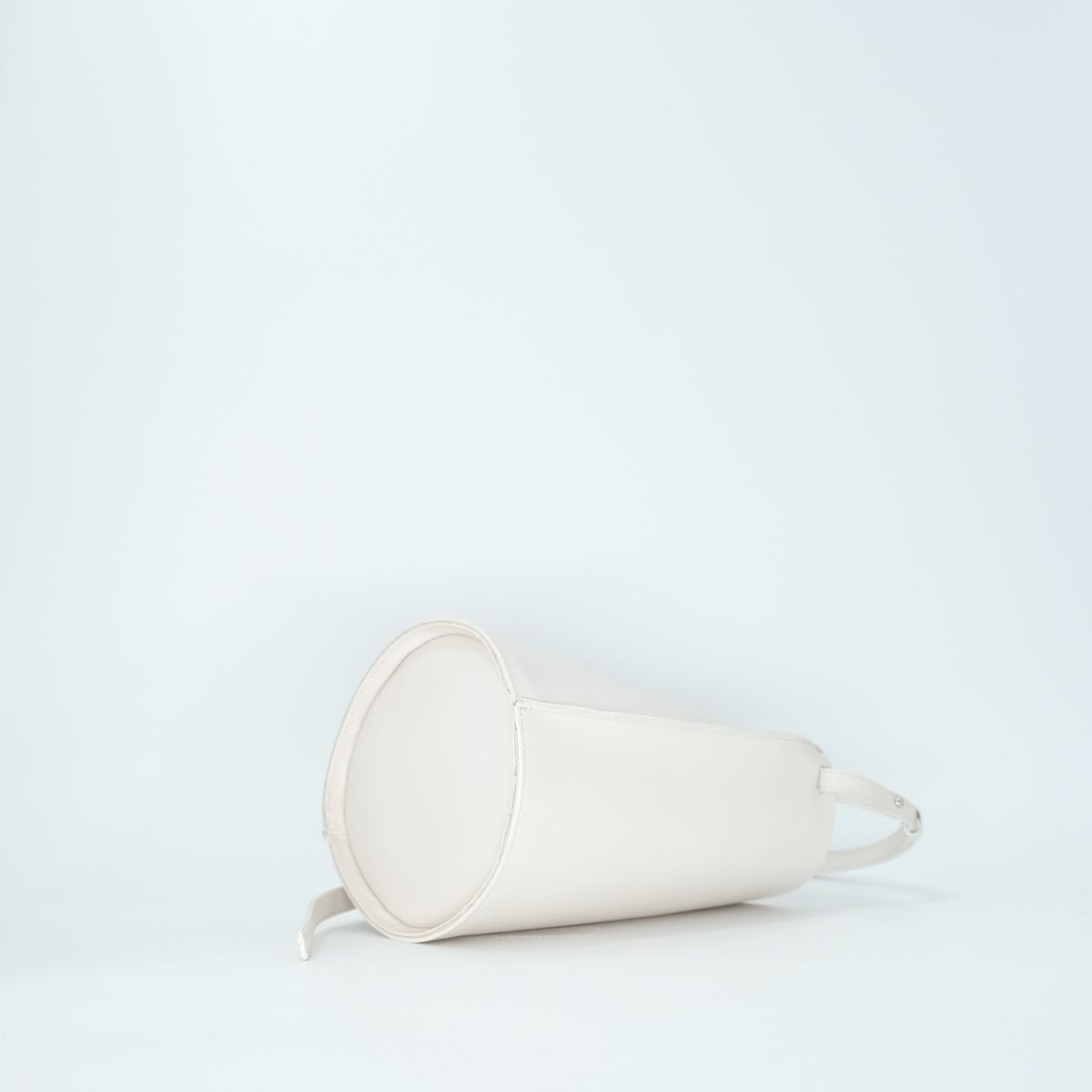 【残りわずか】Tube Shoulder