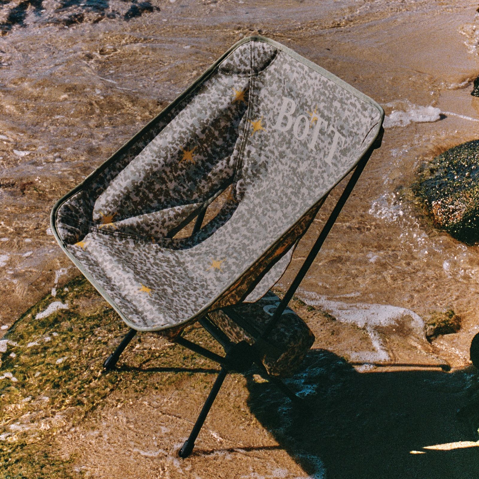 【残りわずか】BoTT×HELINOX Tac. Chair