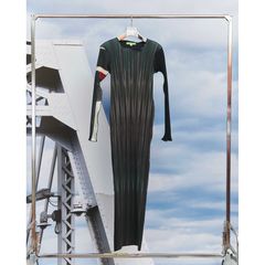【残り一点】Graphic Dress