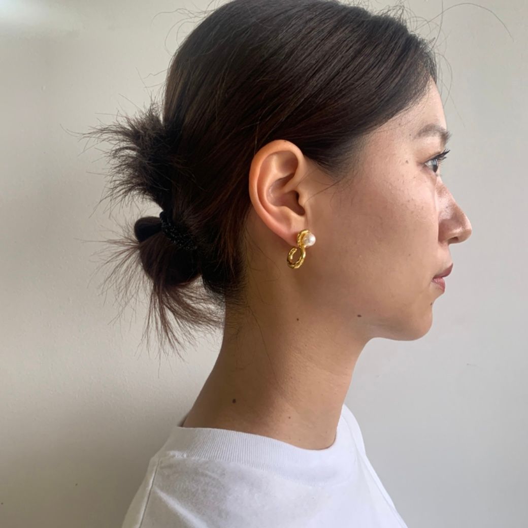 PREEK - 【お取り寄せ注文可能】Flow Hoop Pearl Earrings(両耳用） | ACRMTSM ONLINE STORE