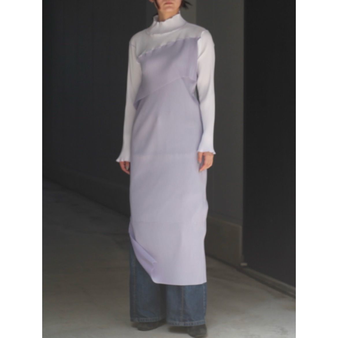 【残り一点】Spiral Wave Long Sleeve Dress High Neck Type