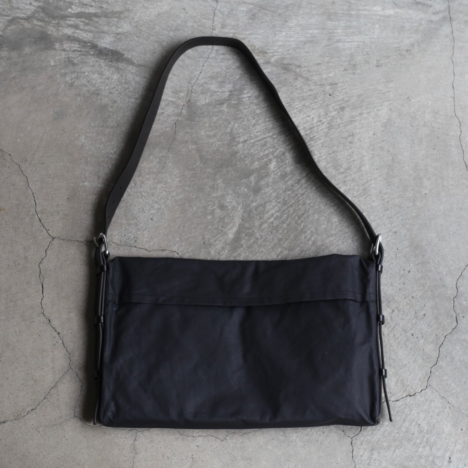 【残りわずか】Trench Pocket Small Bag
