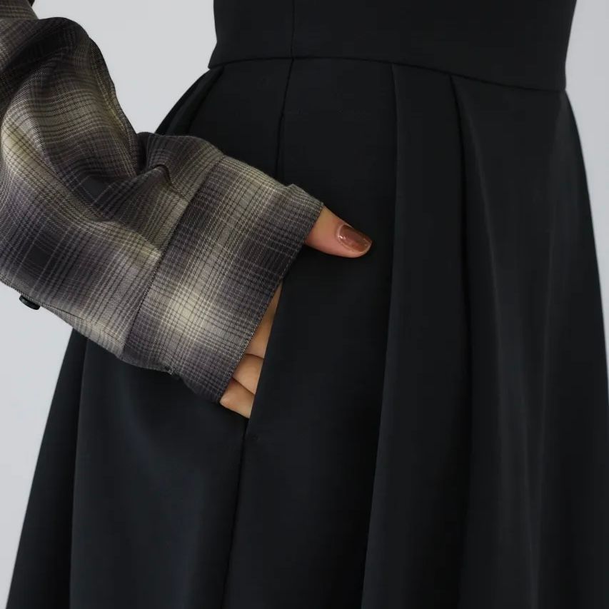 【残り一点】Ruffle Volume SK