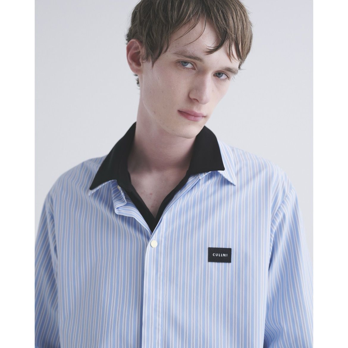 【残り一点】Stripe Front Fly Embroidery Patch Shirt
